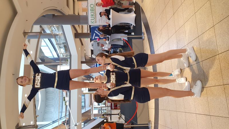 Cheerleading redjpg